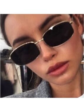 Stylish Black small retro square rectangular Sunglasses